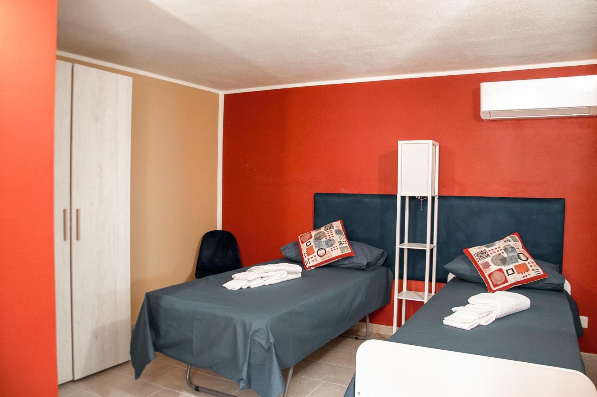 ジェラーチェ La Rosa Blu Bed & Breakfast エクステリア 写真